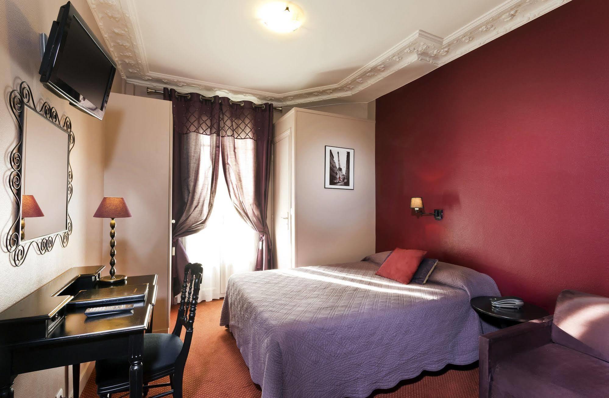 Hotel Donjon Венсен Экстерьер фото